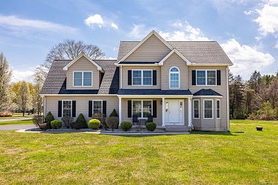 10 Meeting House Ln, Enfield, CT 06082 United States