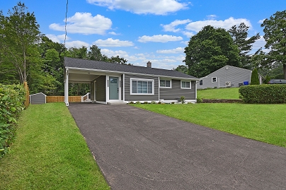 10 Yale Dr, Enfield, CT 06082 United States