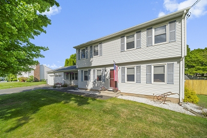 18 Kimberly Dr, Enfield, CT 06082 United States