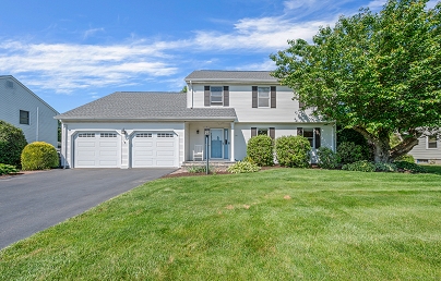 31 S Meadow Ln, Enfield, CT 06082 United States