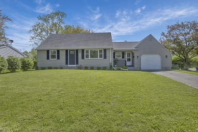 37 Litchfield Dr, Enfield, CT 06082 United States