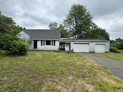 4 Lox Ln, Enfield, CT 06082 United States
