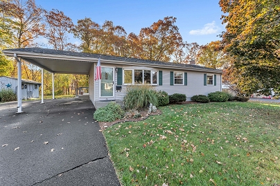 46 Jackson Rd, Enfield, CT 06082 United States