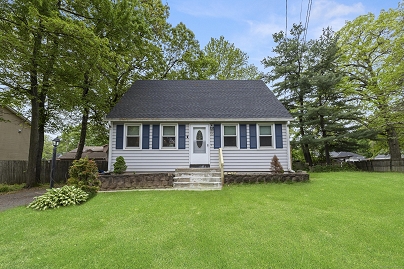 53 Kalish Ave, Enfield, CT 06082 United States