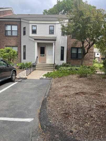 57 Wellington Dr, Farmington, CT 06032 United States