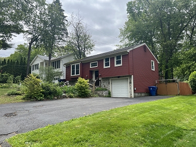 61 Litchfield Rd, Farmington, CT 06085 United States