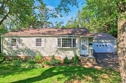 7 Pickett Ln, Farmington, CT 06085 United States