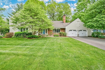119 Stonepost Rd, Glastonbury, CT 06033 United States