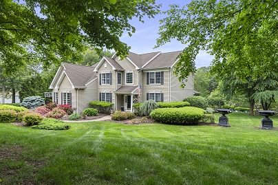 322 Paxton Way, Glastonbury, CT 06033 United States