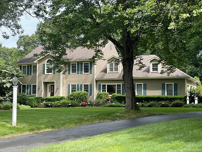 76 Pennywise Ln, Glastonbury, CT 06033 United States