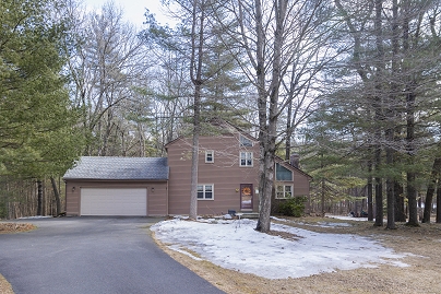 4 Eric Dr, Granby, CT 06035 United States
