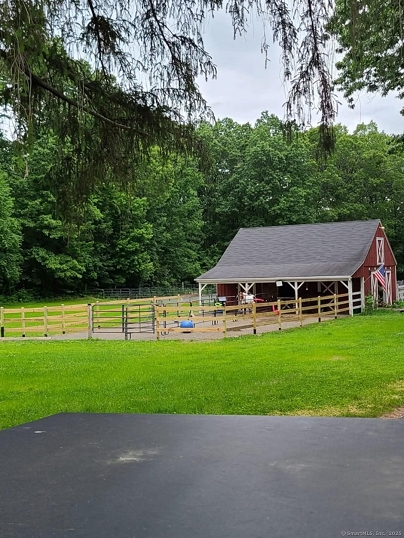 50 Loomis St, Granby, CT 06060 United States