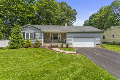 15 Berkley St, Manchester, CT 06042 United States
