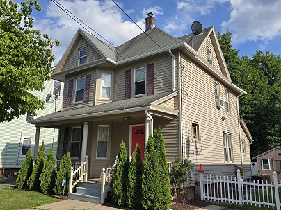 38 Florence St, Manchester, CT 06040 United States
