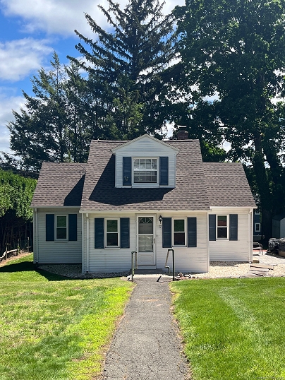 12 Homecrest St, Newington, CT 06111 United States