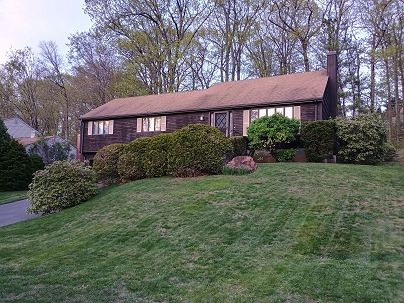 214 Candlewyck Dr, Newington, CT 06111 United States