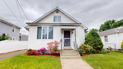 8 Kent St, Plainville, CT 06062 United States