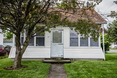 97 Park St, Plainville, CT 06062 United States