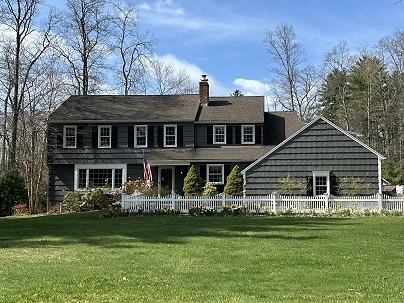 15 Lawton Dr, Simsbury, CT 06070 United States