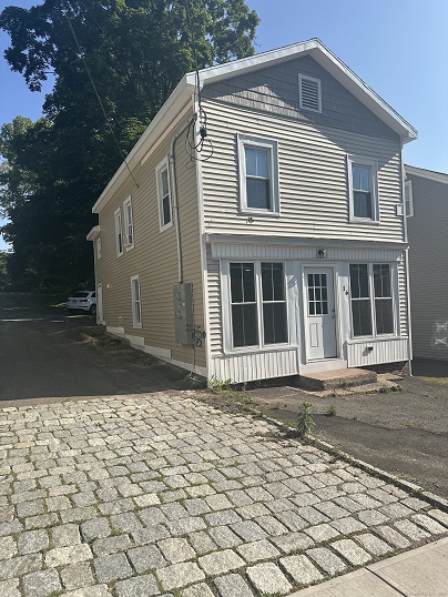 20 Elm St, Simsbury, CT 06081 United States