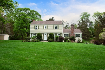 254 Stratton Brook Rd, Simsbury, CT 06092 United States
