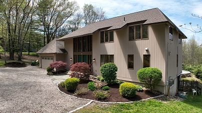35 Pinnacle Mountain Rd, Simsbury, CT 06070 United States