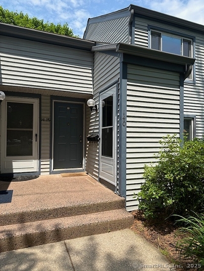 140 Candlewood Dr, South Windsor, CT 06074 United States
