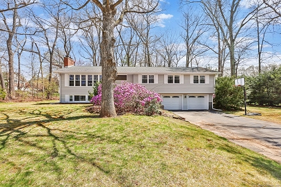 18 Greenwood Dr, South Windsor, CT 06074 United States