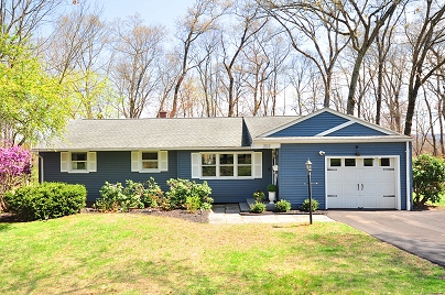 202 Dogwood Ln, South Windsor, CT 06074 United States