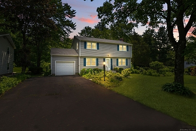 670 Avery St, South Windsor, CT 06074 United States