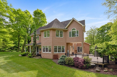 15 Ledge Rd, Southington, CT 06489 United States