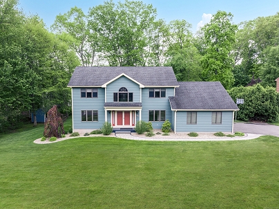 39 Amato Cir, Southington, CT 06489 United States