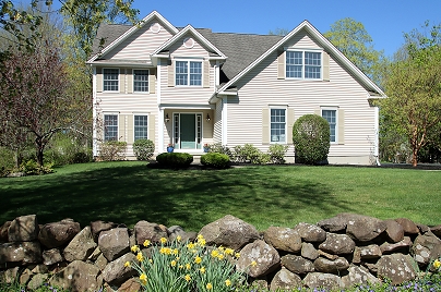 789 East St, Southington, CT 06489 United States