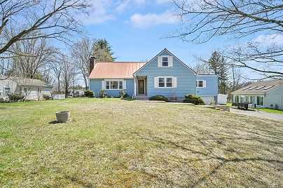899 Branch Rd, Suffield, CT 06078 United States