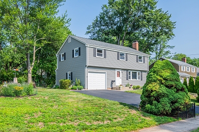112 Shadow Ln, West Hartford, CT 06110 United States