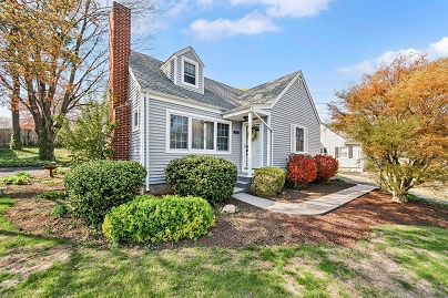 14 Chamberlin Dr, West Hartford, CT 06107 United States