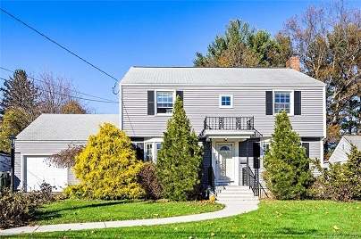 154 Mohawk Dr, West Hartford, CT 06117 United States