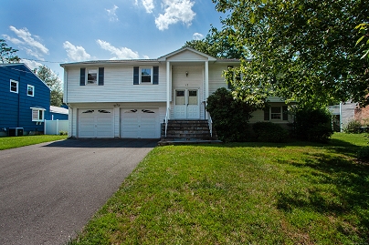 17 Hammick Rd, West Hartford, CT 06107 United States