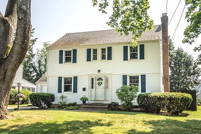 20 Knollwood Rd, West Hartford, CT 06110 United States