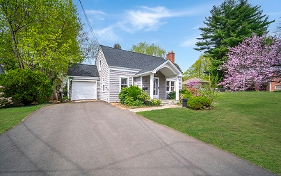 22 Hooker Dr, West Hartford, CT 06107 United States