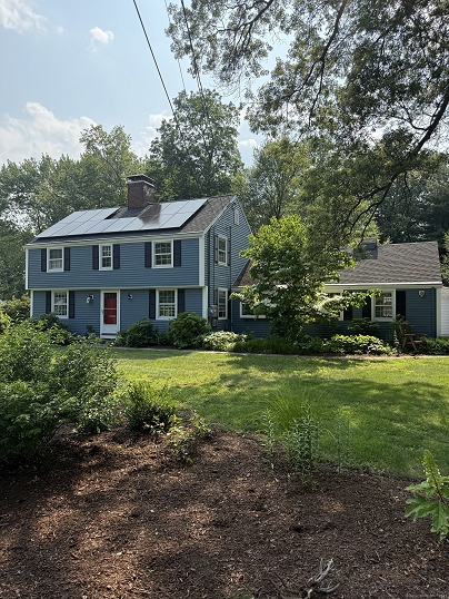 251 Ridgewood Rd, West Hartford, CT 06107 United States