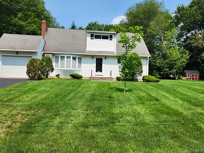 26 Seminole Cir, West Hartford, CT 06117 United States
