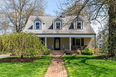 310 Auburn Rd, West Hartford, CT 06119 United States