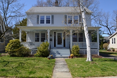 55 Arundel Ave, West Hartford, CT 06107 United States