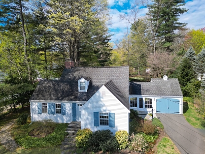 699 Mountain Rd, West Hartford, CT 06117 United States