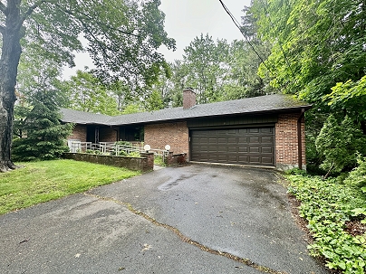 8 Lincoln Ave, West Hartford, CT 06119 United States