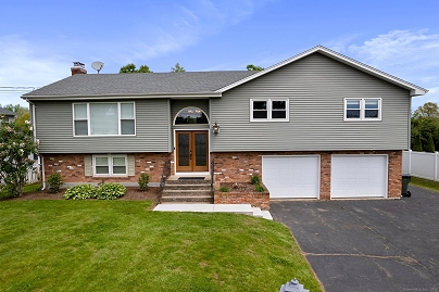 104 Willow St, Wethersfield, CT 06109 United States