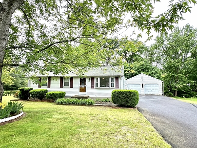 107 Montemerlo Ave, Windsor Locks, CT 06096 United States