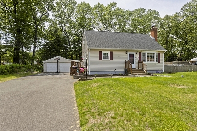 309 S Elm St, Windsor Locks, CT 06096 United States