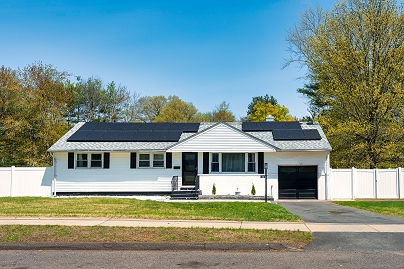 32 Custer Dr, Windsor, CT 06095 United States